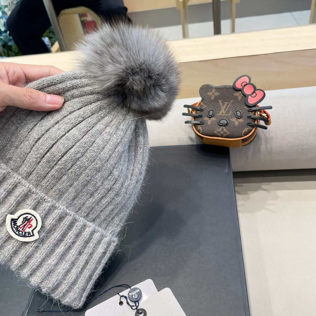 Moncler Caps